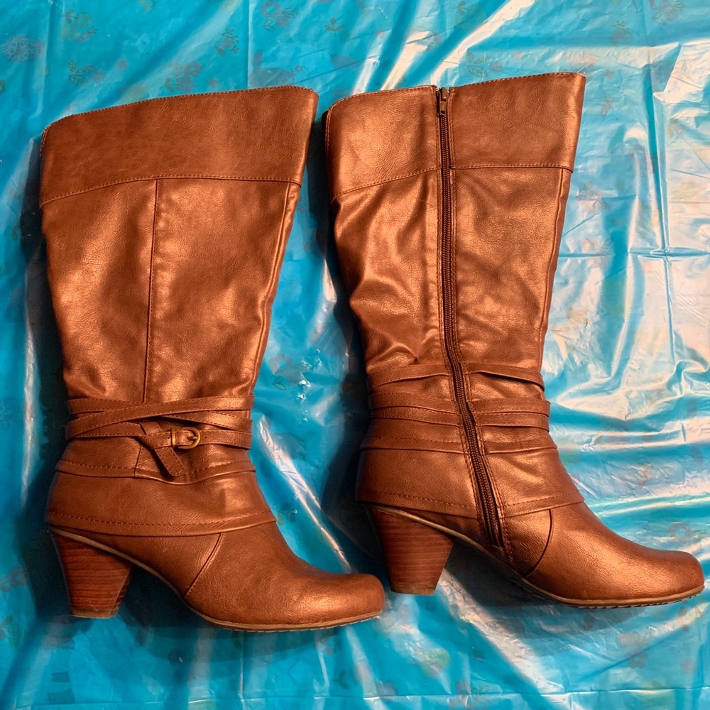 Women’s Boots Brown Sz 8W WC